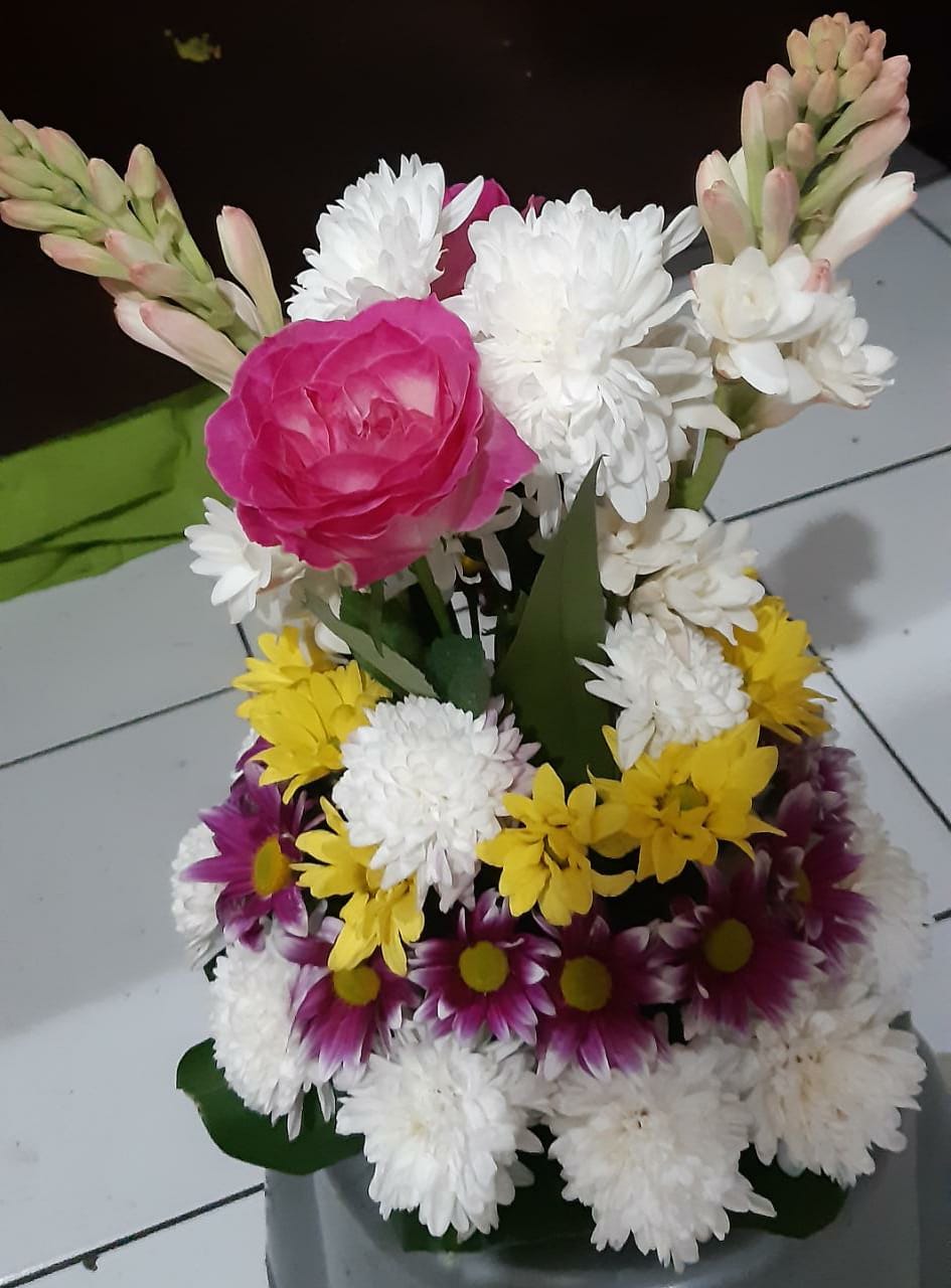 Bunga pajangan istimewa