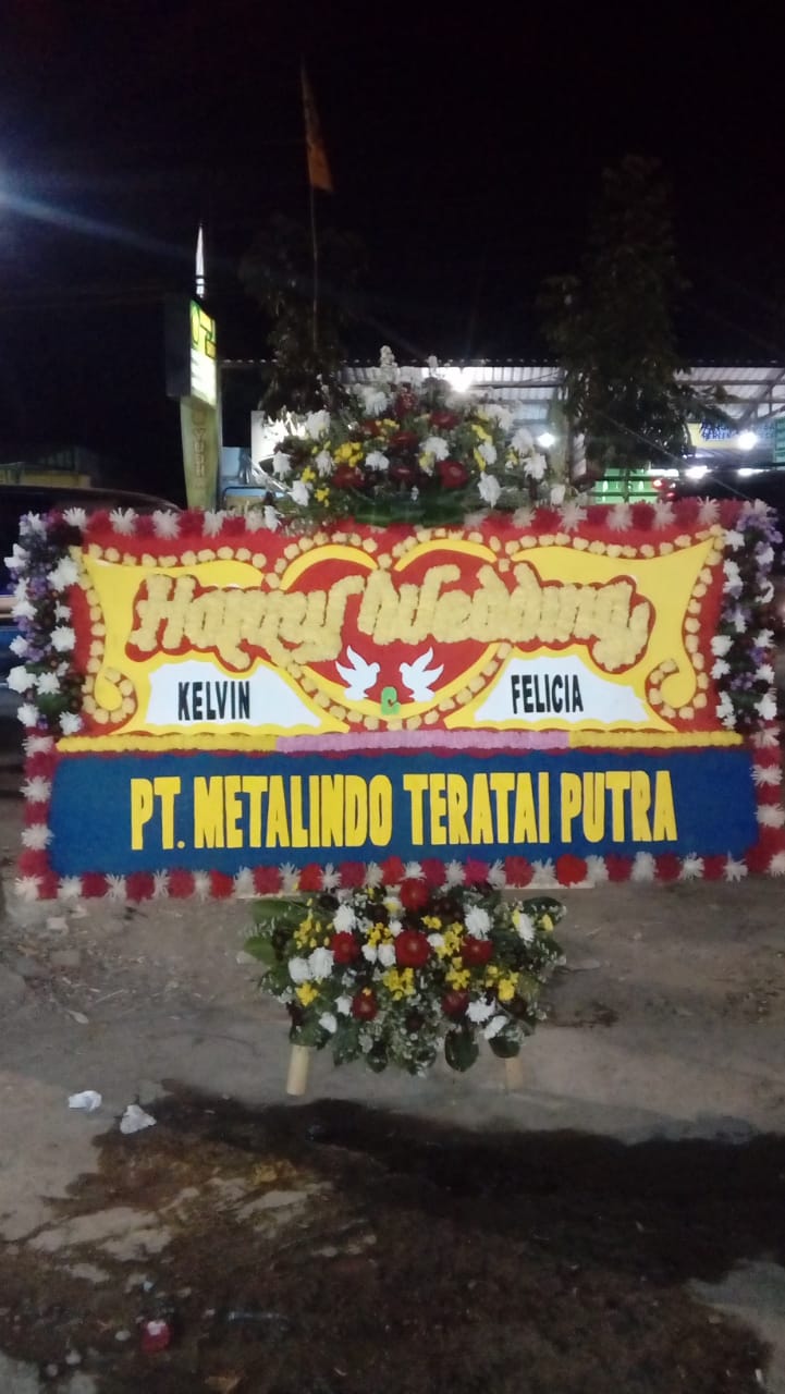 Bunga Papan Happy Wedding