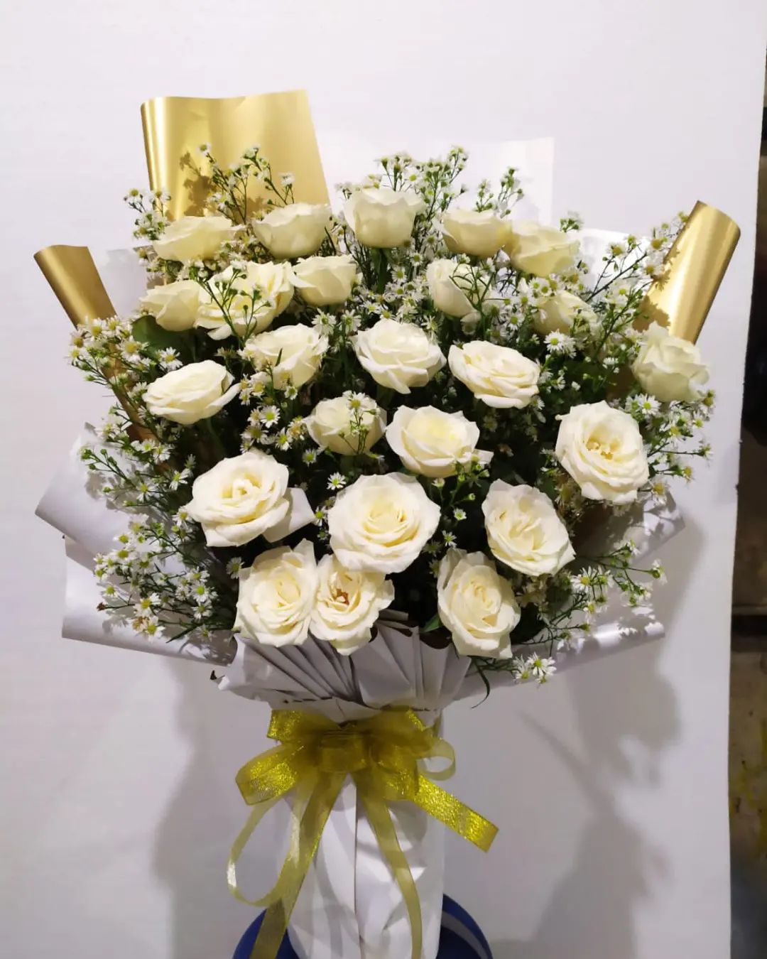 flowers bouquet aesthetic