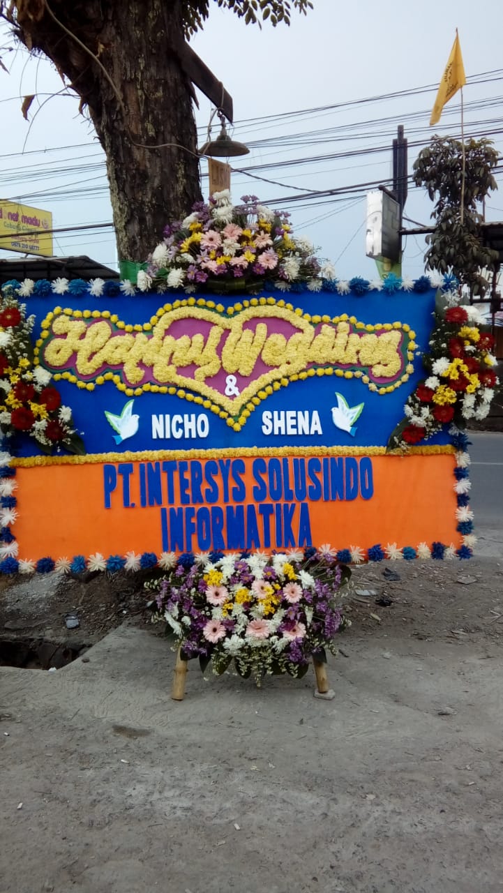 Bunga Papan Happy Wedding
