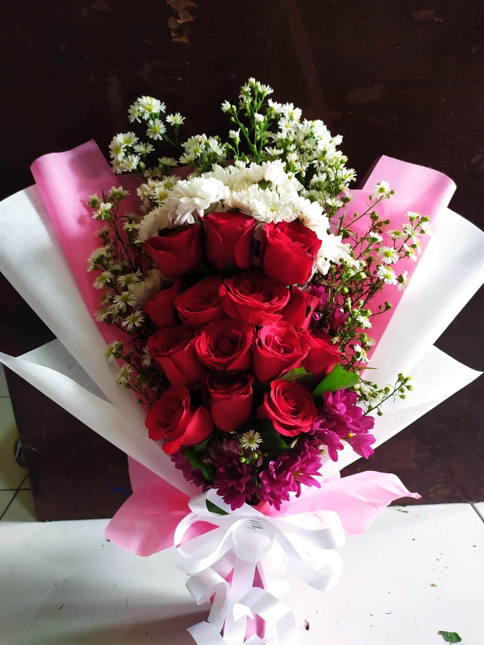 flowers handbouquet red rose