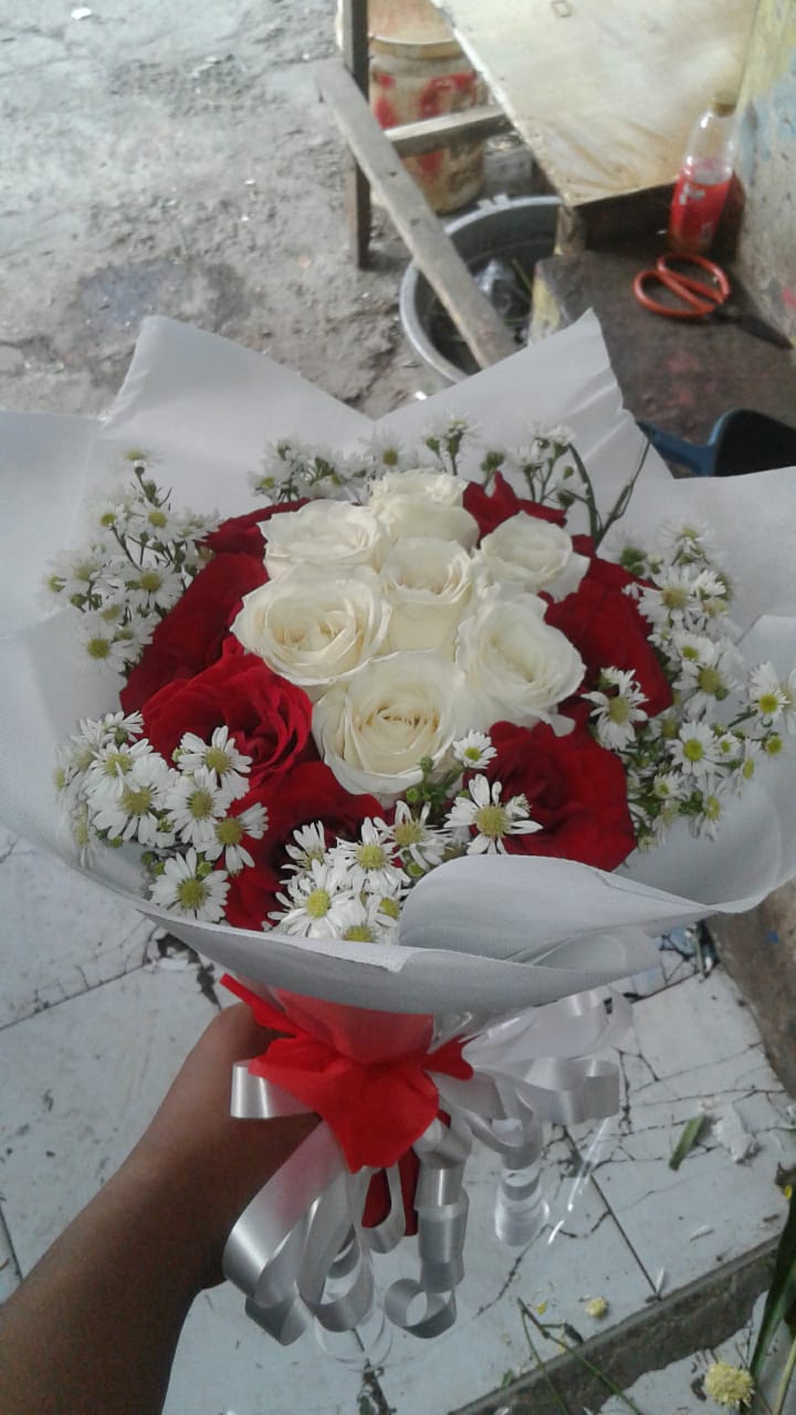 flower bouquet valentine
