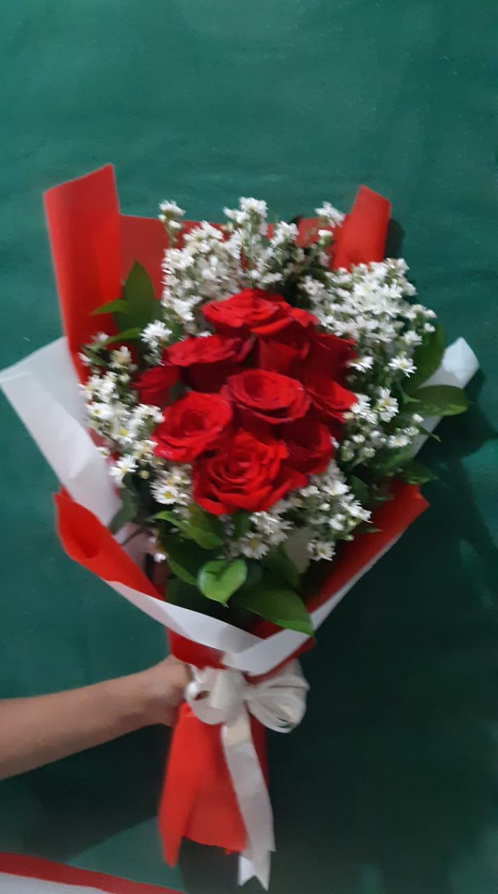 flowers handbouquet red rose