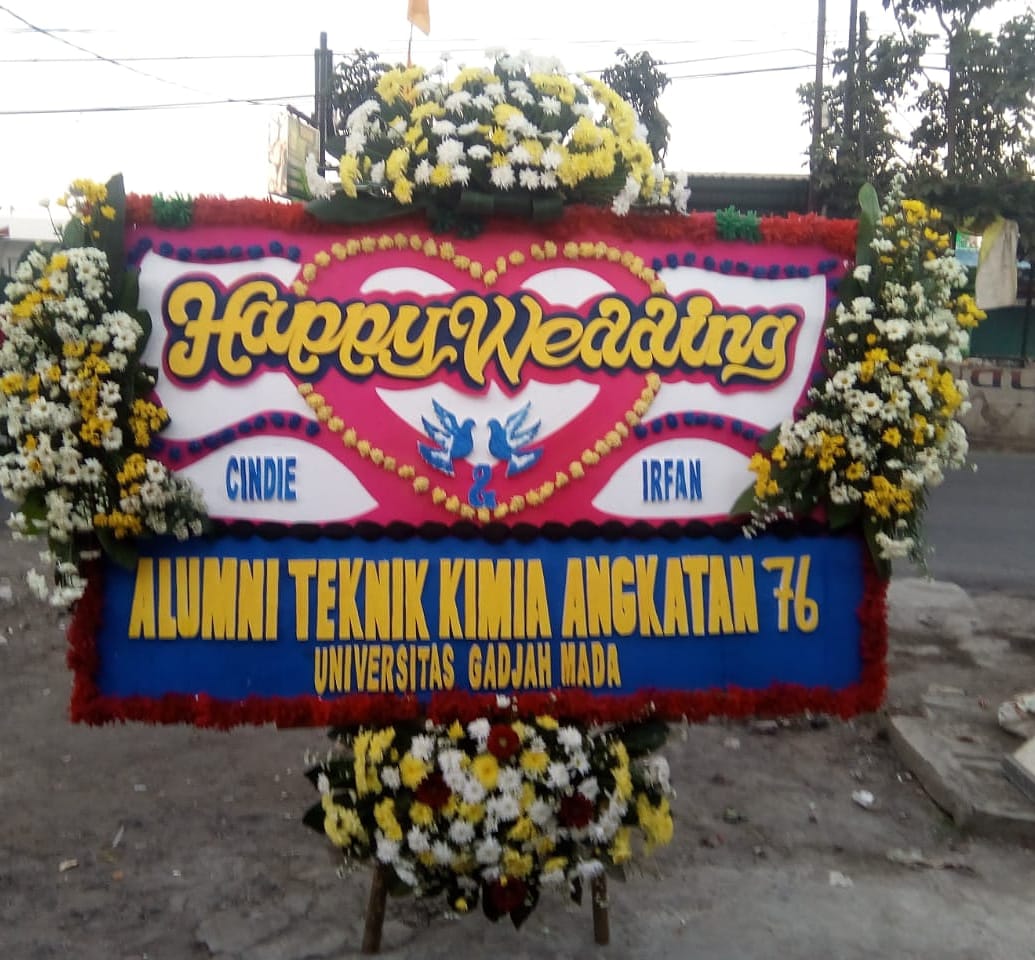 Bunga Papan Happy Wedding