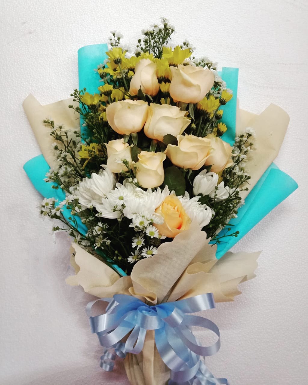 flowers handbouquet white rose