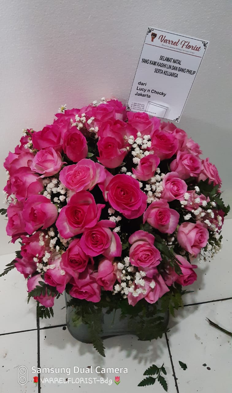 Bunga Meja Camelia Pink